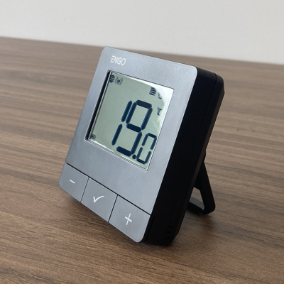 ENGO E20i-B belaidis internetinis termostatas su rele, Wi-Fi juodas ENGO E20i-B belaidis internetinis termostatas su rele, Wi-Fi juodas